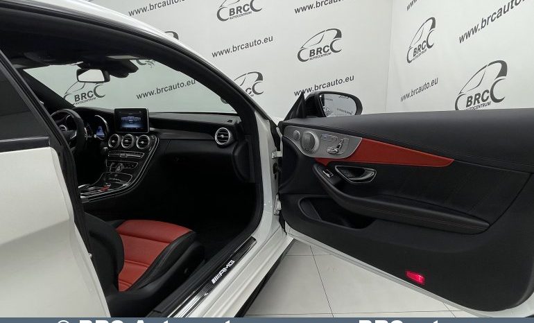 Mercedes-Benz C 63 AMG V8 Kompressor Coupe Automatas 2017 full