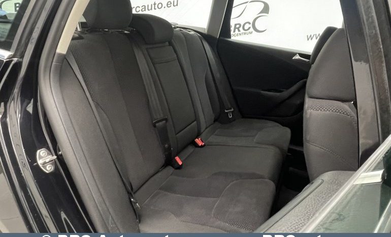 Volkswagen Passat 1.6 TDI Comfortline Bluemotion 2010 full