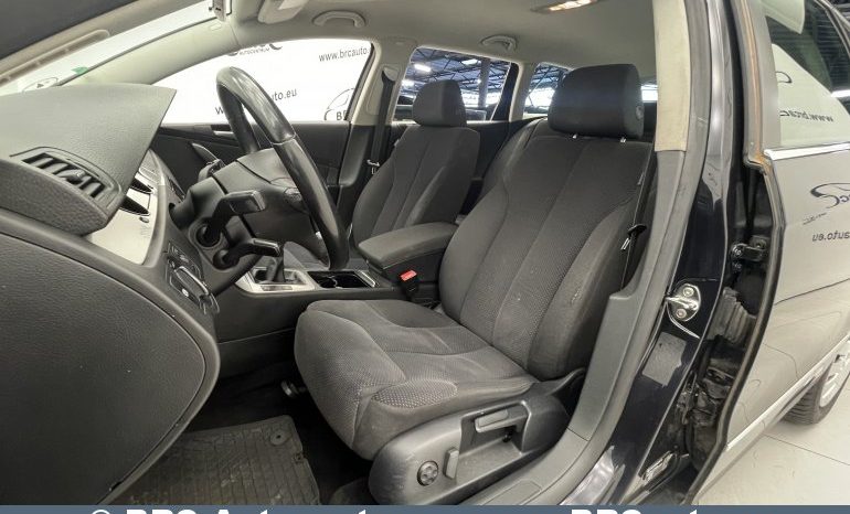 Volkswagen Passat 1.6 TDI Comfortline Bluemotion 2010 full