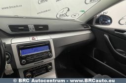 Volkswagen Passat 1.6 TDI Comfortline Bluemotion 2010 full