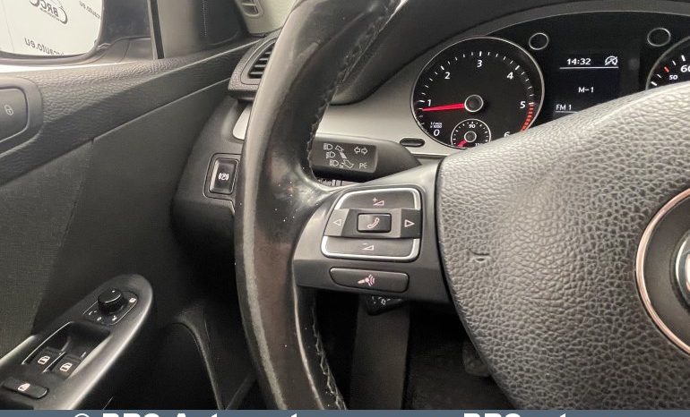 Volkswagen Passat 1.6 TDI Comfortline Bluemotion 2010 full