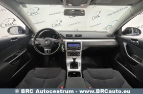 Volkswagen Passat 1.6 TDI Comfortline Bluemotion 2010