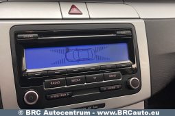Volkswagen Passat 1.6 TDI Comfortline Bluemotion 2010 full