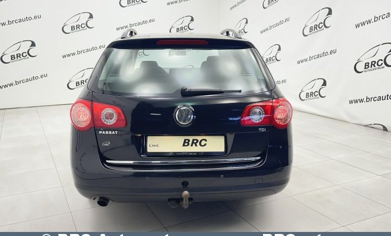 Volkswagen Passat 1.6 TDI Comfortline Bluemotion 2010 full