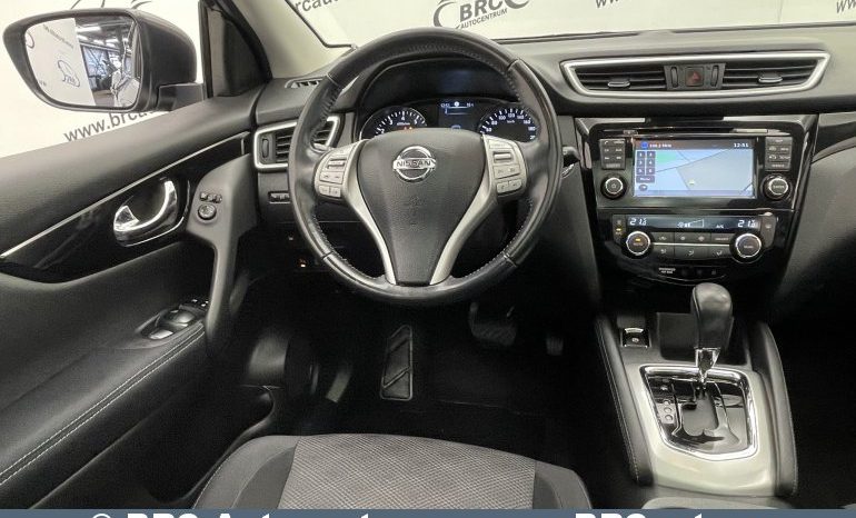Nissan Qashqai 1.2 DIG-T Automatas 2017 full