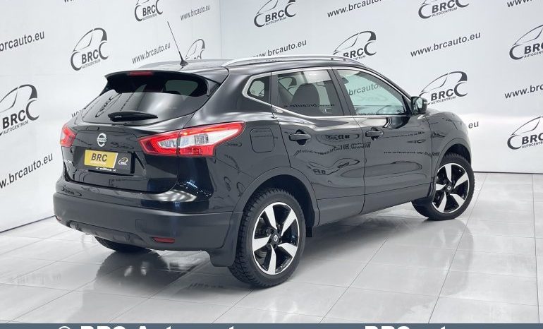 Nissan Qashqai 1.2 DIG-T Automatas 2017 full