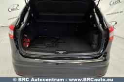Nissan Qashqai 1.2 DIG-T Automatas 2017 full