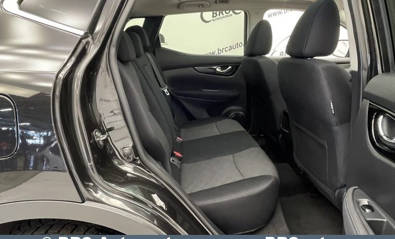 Nissan Qashqai 1.2 DIG-T Automatas 2017 full