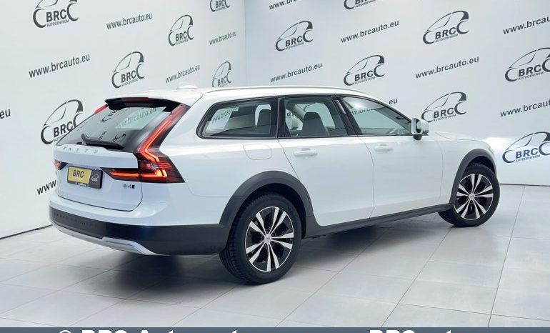 Volvo V90 Cross Country AWD B4 Automatas 2022 full