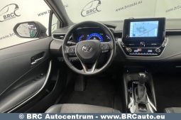 Toyota Corolla Hybrid Touring Sports 1.8 2022 full