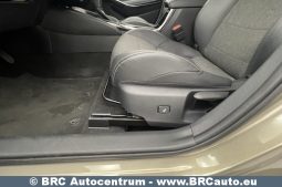 Toyota Corolla Hybrid Touring Sports 1.8 2022 full