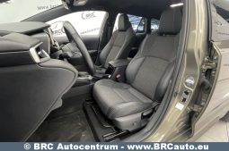 Toyota Corolla Hybrid Touring Sports 1.8 2022 full