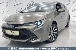 Toyota Corolla Hybrid Touring Sports 1.8 2022 full