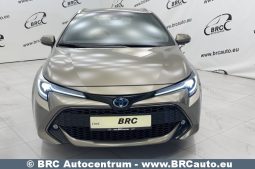 Toyota Corolla Hybrid Touring Sports 1.8 2022 full
