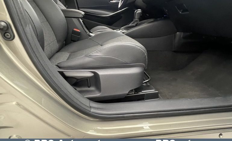 Toyota Corolla Hybrid Touring Sports 1.8 2022 full