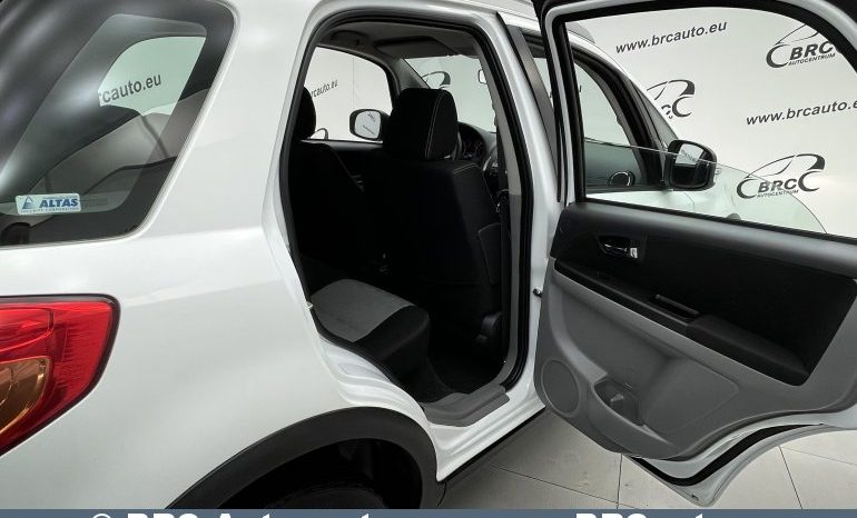 Suzuki SX4 1.6 VVT 4×4 2012 full
