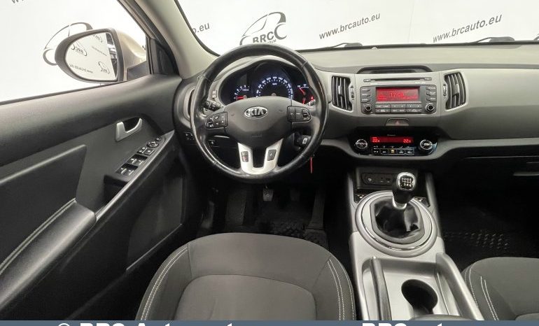 Kia Sportage 1.7 CRDi 2015 full