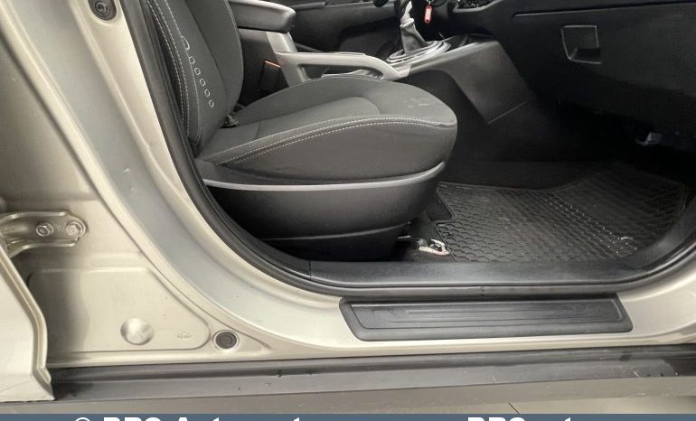 Kia Sportage 1.7 CRDi 2015 full