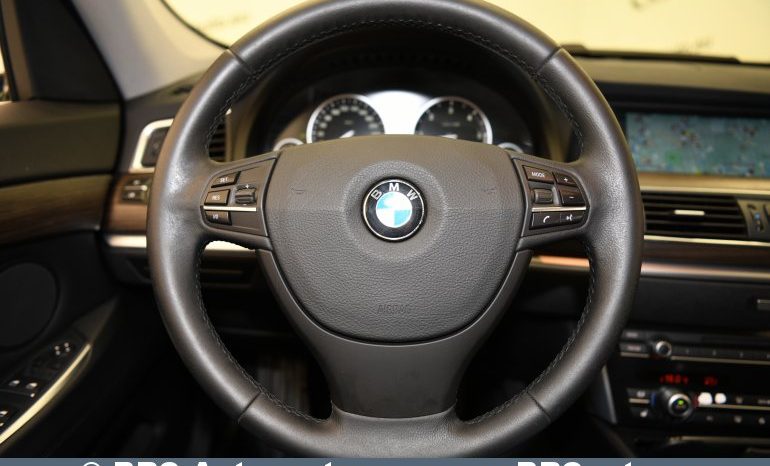 BMW 530 Gran Turismo Automatas 2012 full