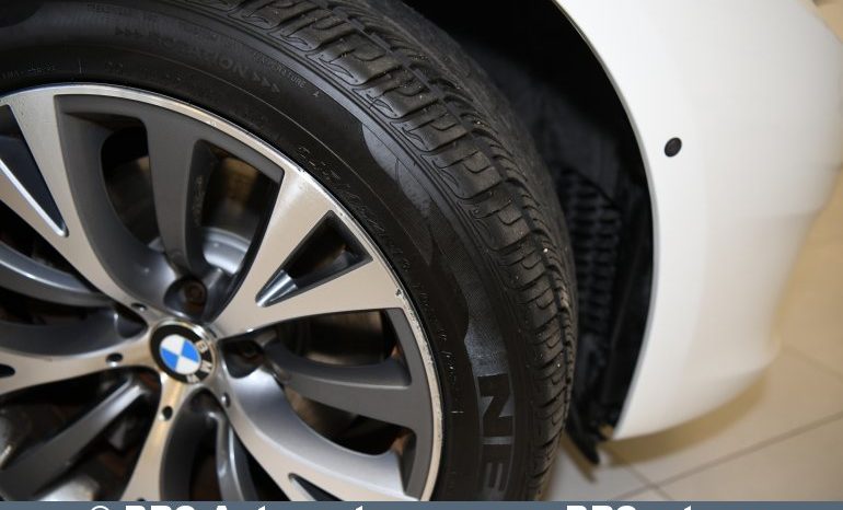 BMW 530 Gran Turismo Automatas 2012 full