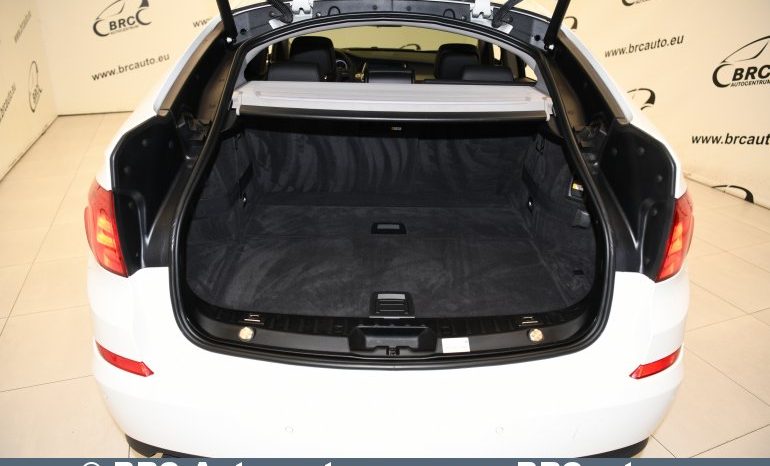 BMW 530 Gran Turismo Automatas 2012 full