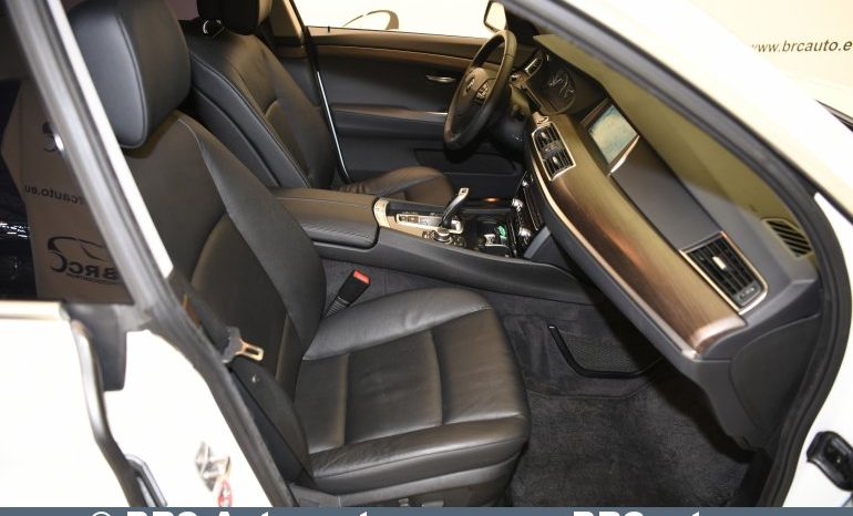 BMW 530 Gran Turismo Automatas 2012 full