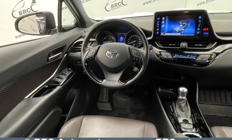 Toyota C-HR Hybrid Automatas 2019 full
