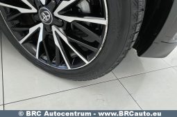 Toyota C-HR Hybrid Automatas 2019 full