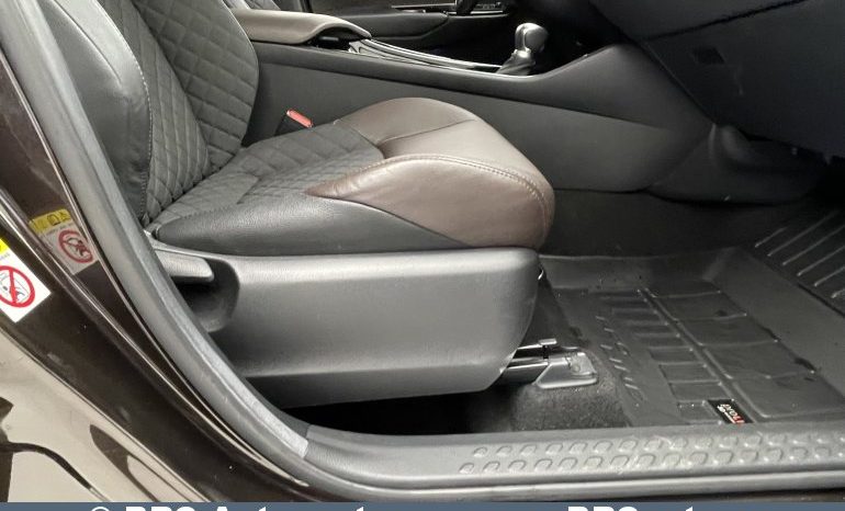 Toyota C-HR Hybrid Automatas 2019 full