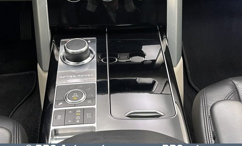 Land Rover Range Rover 4.4 SDV8 Vogue 2015 full