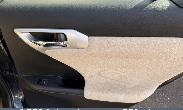 Lexus CT 200H Hybrid e-CVT Automatas 2011 full