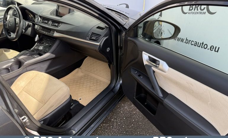 Lexus CT 200H Hybrid e-CVT Automatas 2011 full