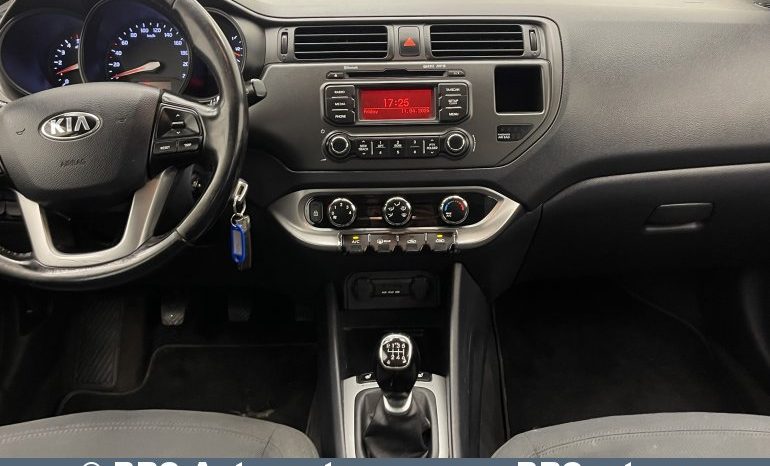 Kia Rio 1.1 CRDi 2013 full