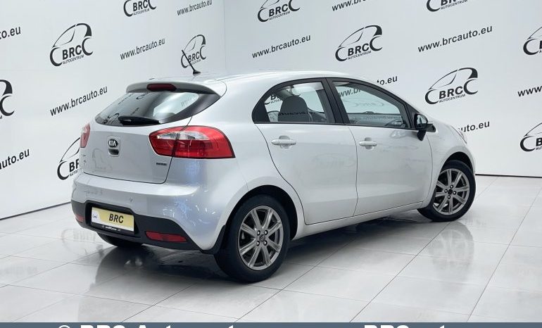 Kia Rio 1.1 CRDi 2013 full