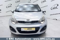 Kia Rio 1.1 CRDi 2013 full