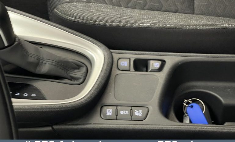 Toyota Yaris Cross SUV 1.5 Hybrid Dynamic Force 2022 full