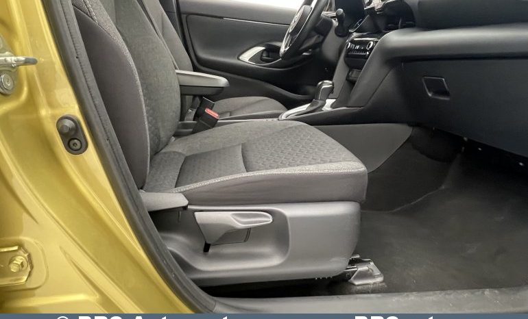 Toyota Yaris Cross SUV 1.5 Hybrid Dynamic Force 2022 full