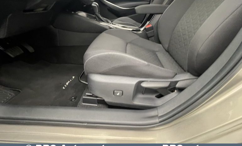 Toyota Corolla 1.8 Hybrid Automatas 2019 full