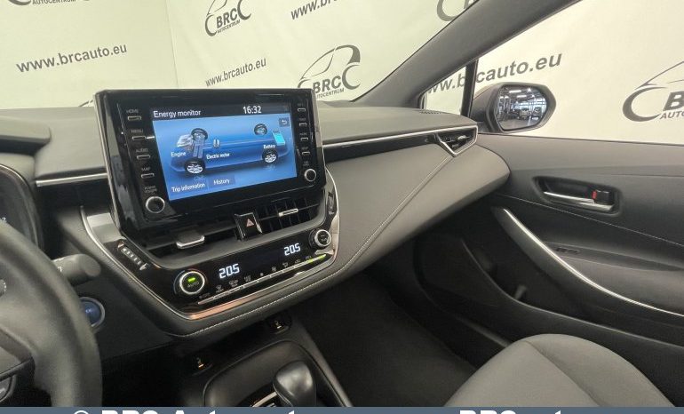 Toyota Corolla 1.8 Hybrid Automatas 2019 full
