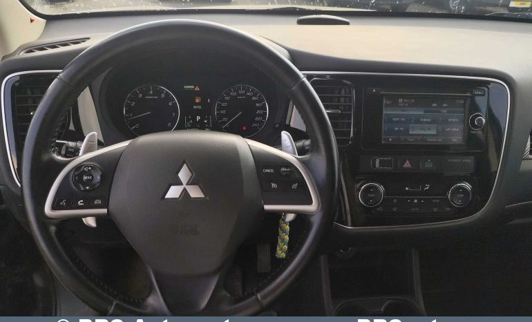 Mitsubishi Outlander 2.0 4WD Automatas 2014 full