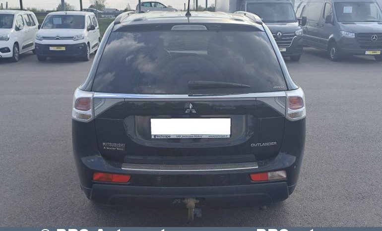 Mitsubishi Outlander 2.0 4WD Automatas 2014 full