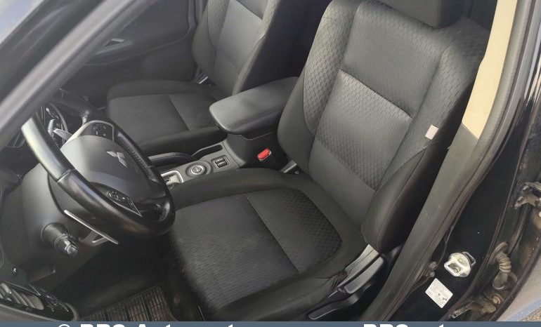 Mitsubishi Outlander 2.0 4WD Automatas 2014 full