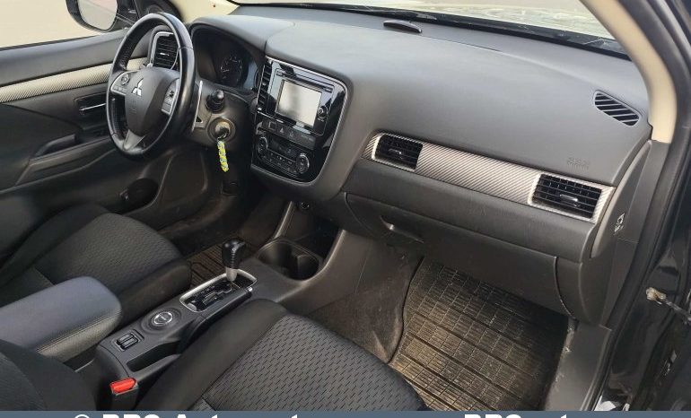 Mitsubishi Outlander 2.0 4WD Automatas 2014 full