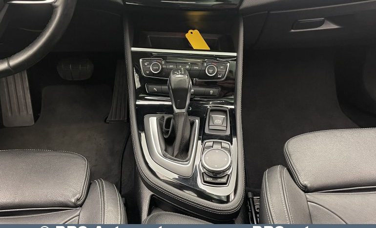 BMW 218 Active Tourer d Automatas 2015 full