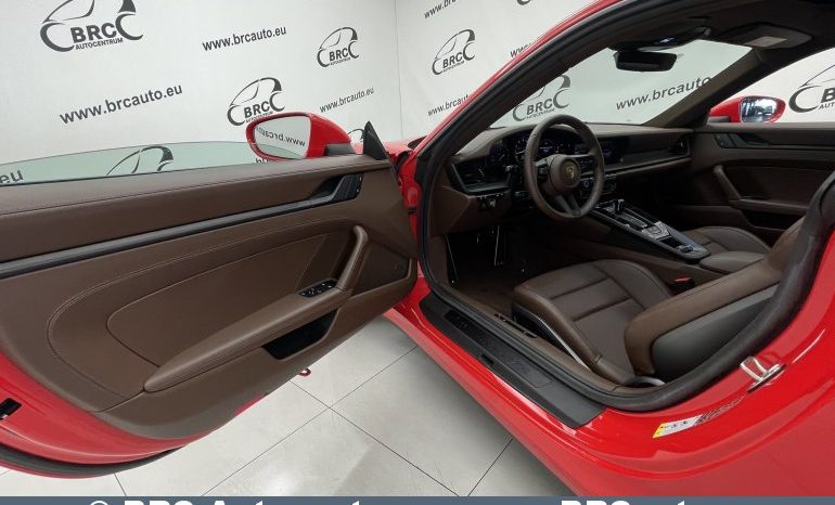 Porsche 911 Carrera GTS Automatas 2023 full