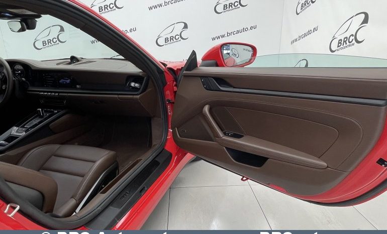 Porsche 911 Carrera GTS Automatas 2023 full