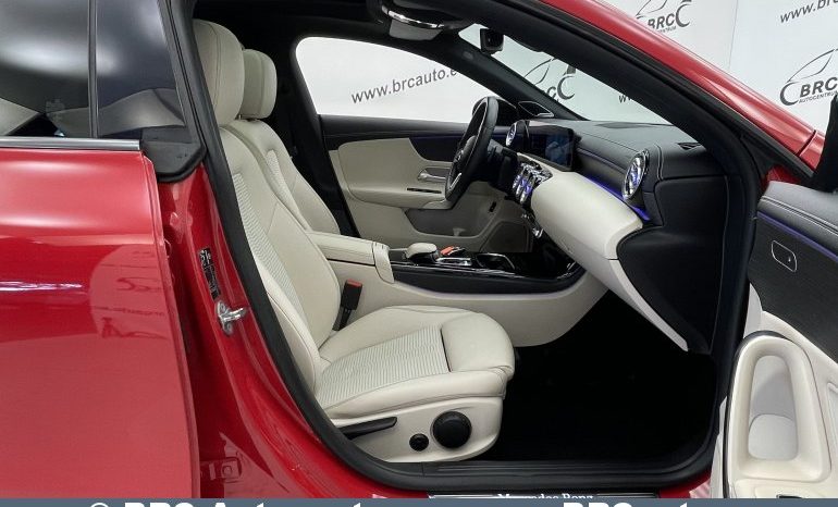 Mercedes-Benz CLA 200 Automatas 2019 full