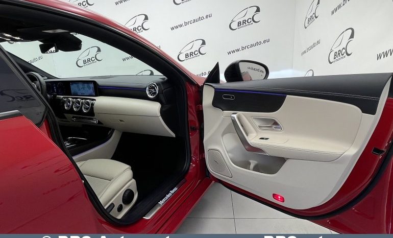 Mercedes-Benz CLA 200 Automatas 2019 full