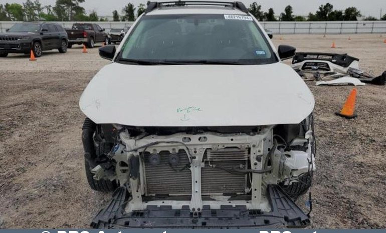 Subaru Outback 2.4 AWD XT Automatas 2021 full