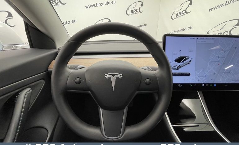 Tesla Model 3 Standart Range 2020 full
